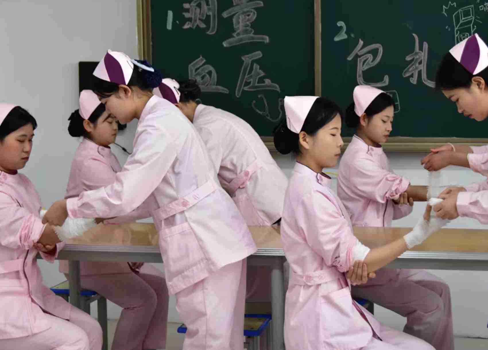 兰州3+2学校学护理专业怎么样?