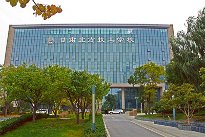 兰州铁路学校严抓教学提升质量